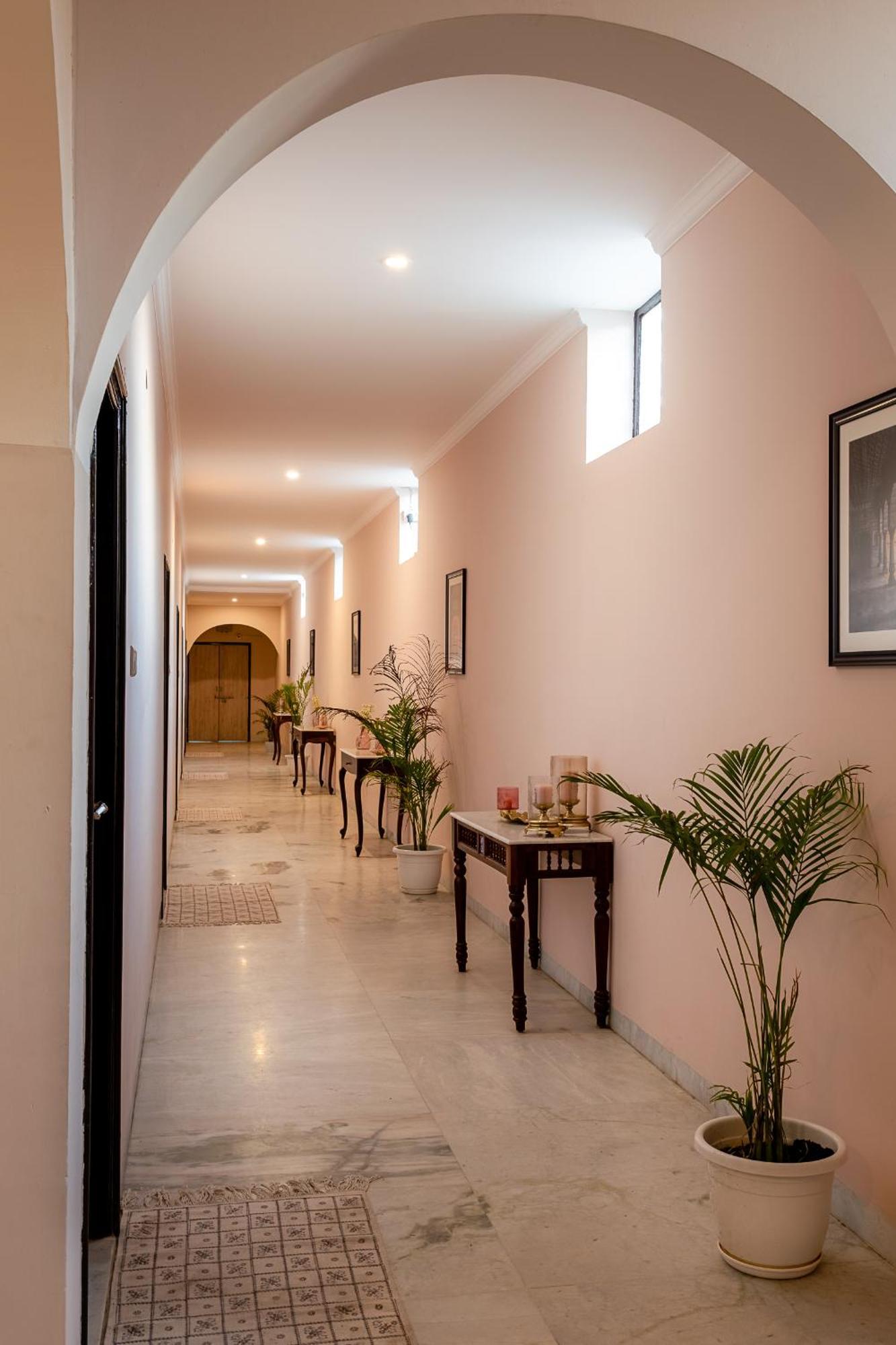 Nine Palms Resort Jaipur Eksteriør billede