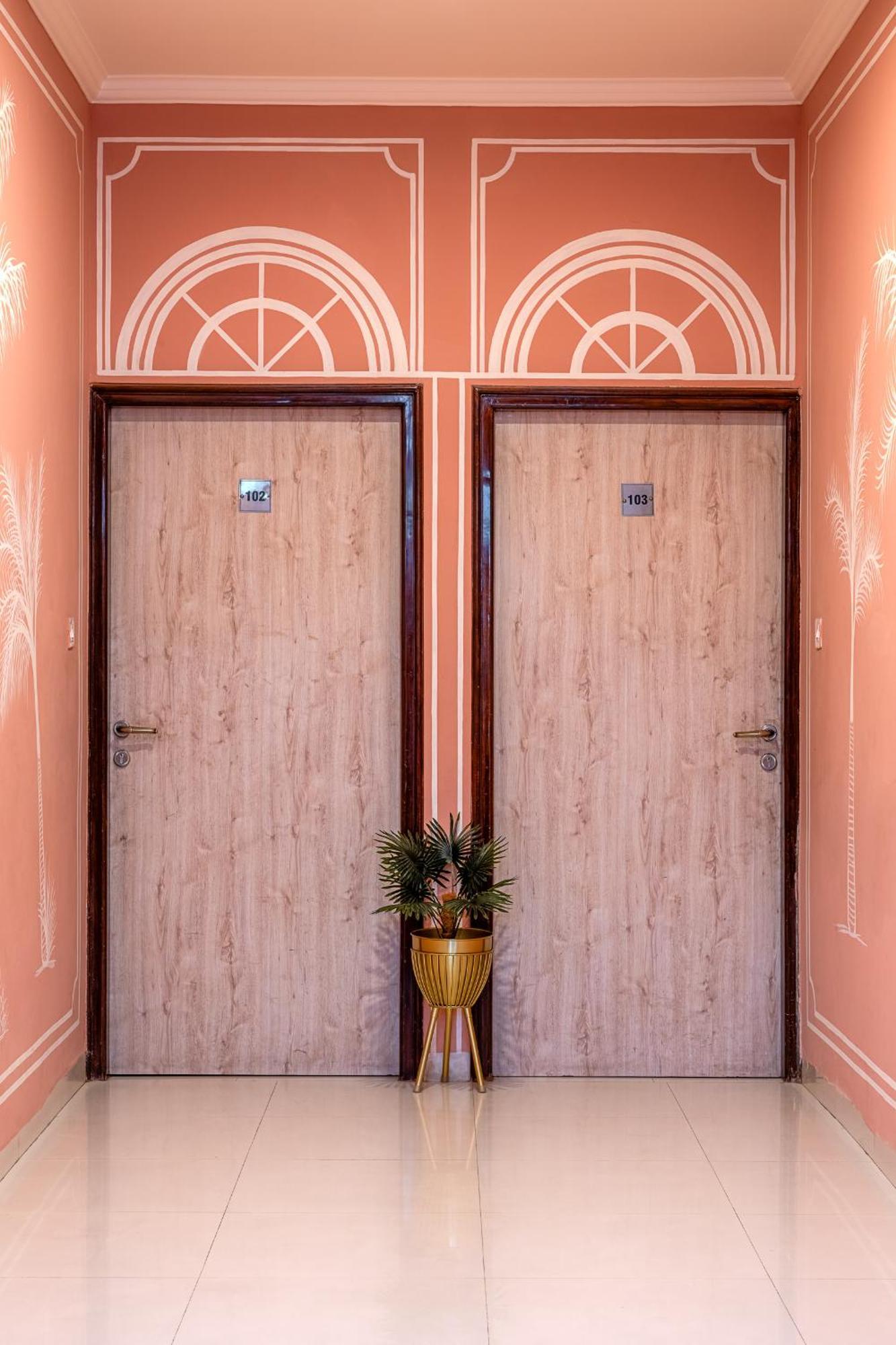 Nine Palms Resort Jaipur Eksteriør billede