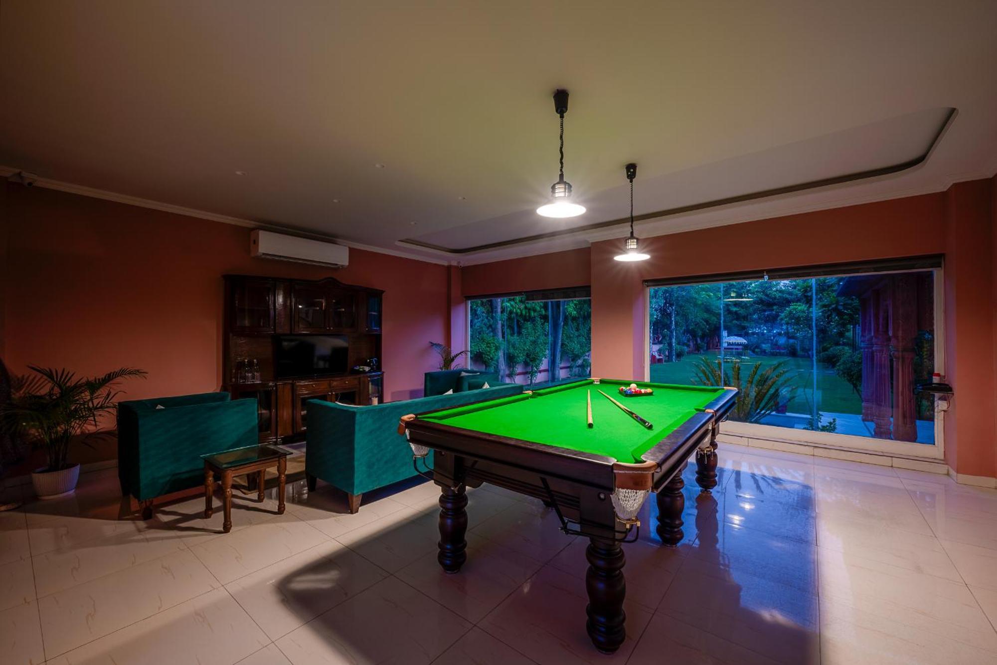Nine Palms Resort Jaipur Eksteriør billede